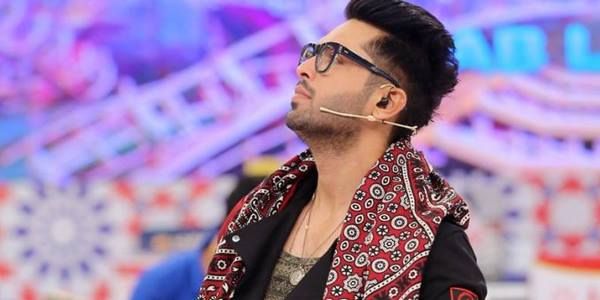 Have a look these icons flaunting Ajraks!