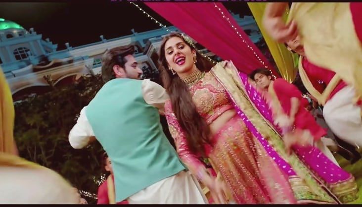 JPNA2: 'Lahore Terey Te' Shows Perfect Chemistry Between Humayun And Kubra